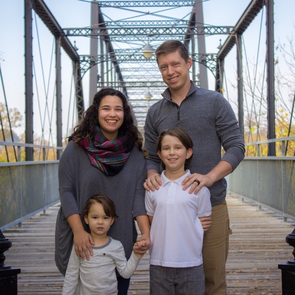 Meet your Posher, Olivia - Picture 1 of 1